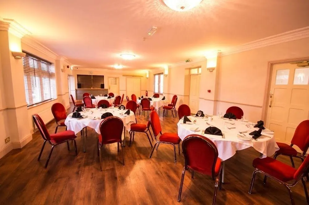 ***  דוסברי Heath Cottage Hotel בריטניה