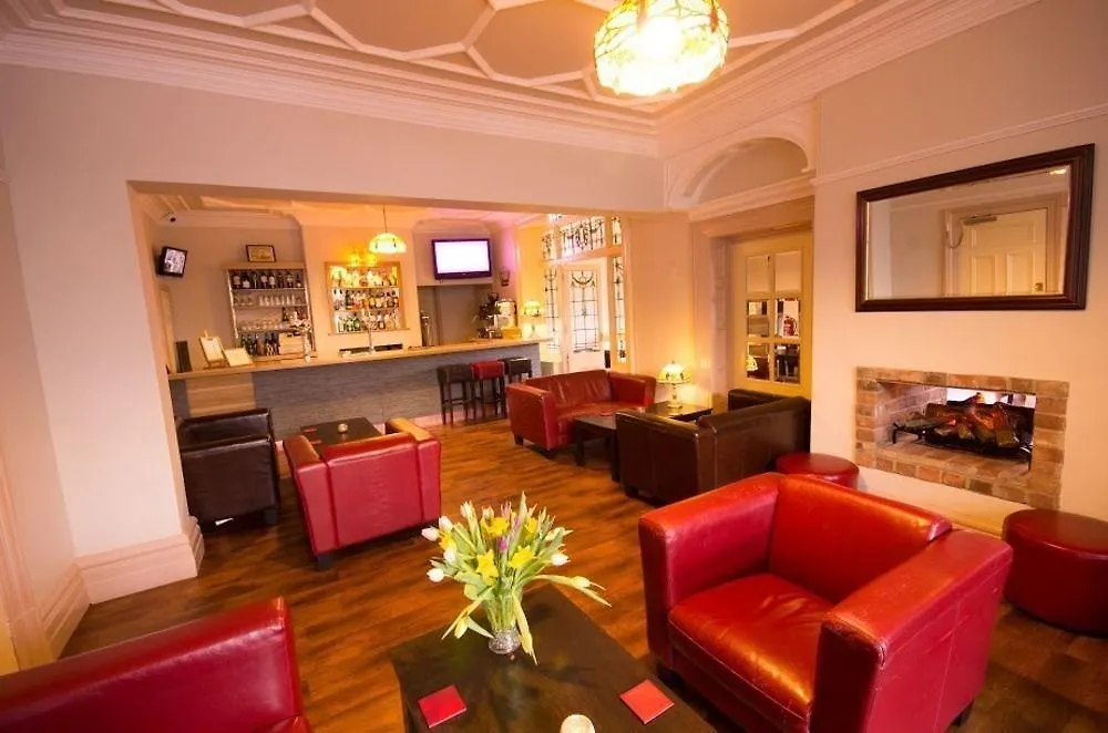 ***  דוסברי Heath Cottage Hotel בריטניה